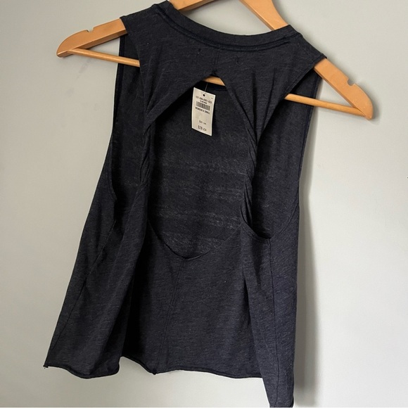 Abercrombie & Fitch NY Navy Blue Anonymous Twisted Open Back Tank Top Sz XS NWT - Picture 13 of 13